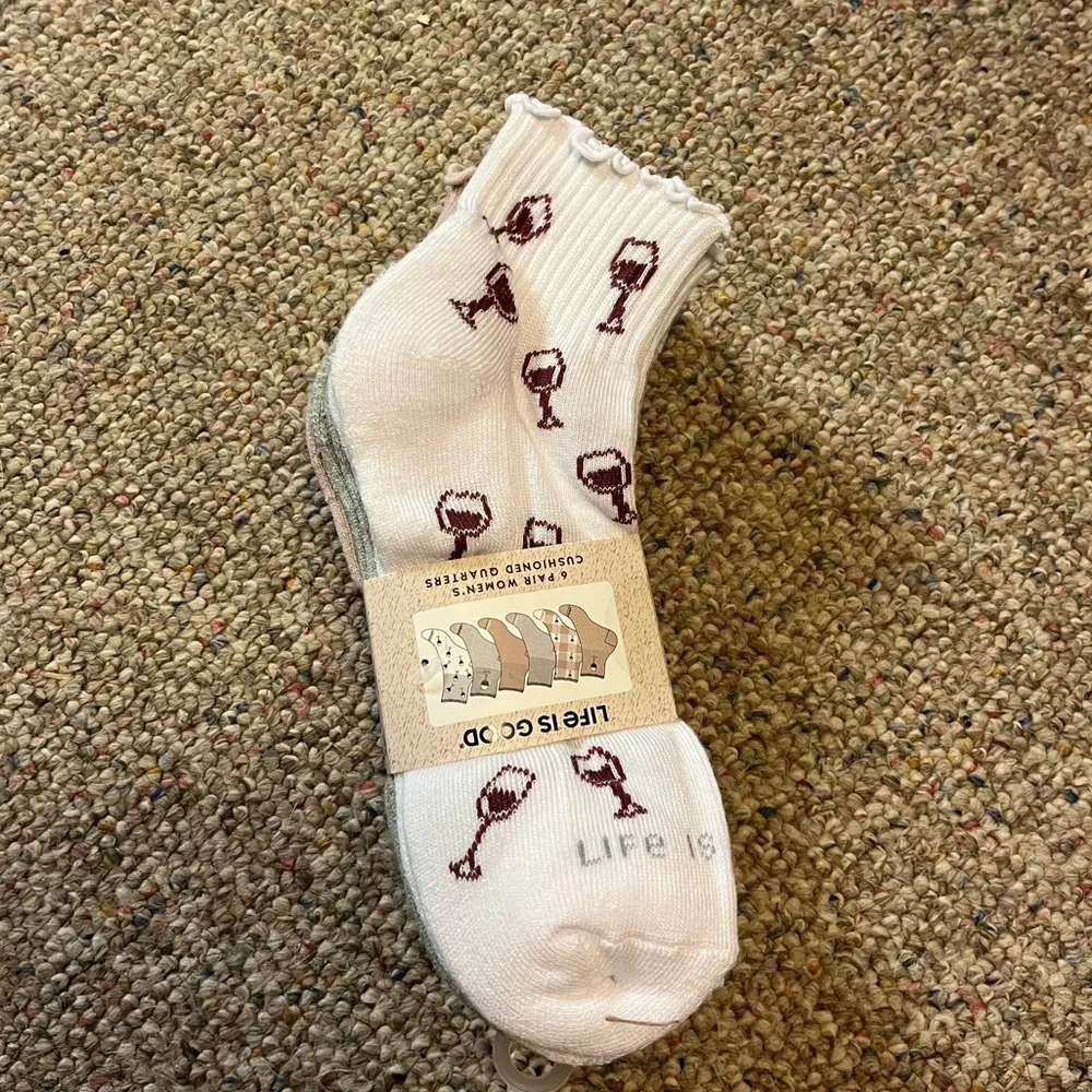 🆕 Life Is Good WINE GLASS Ruffle Cuff Quarter Socks 6 Pack